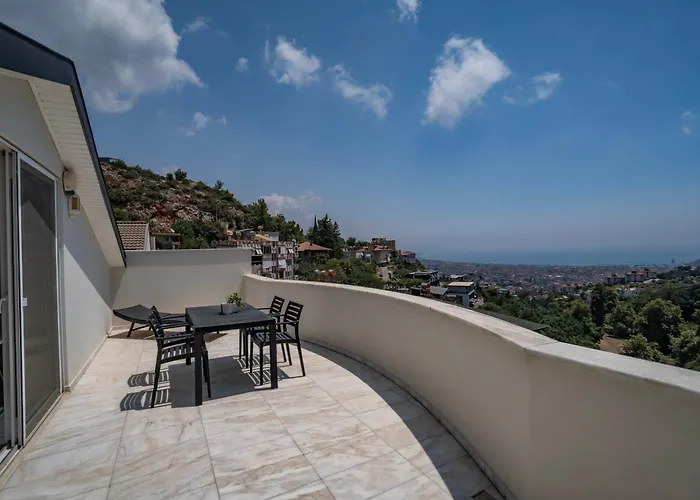 Villa Mit Einzigartigem Ausblick