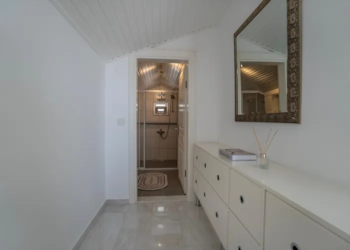 Villa Mit Einzigartigem Ausblick *