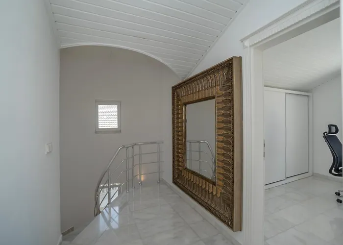 Mit Einzigartigem Ausblick Villa Alanya