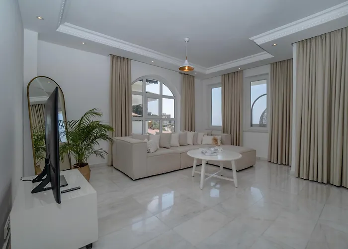 Mit Einzigartigem Ausblick Alanya