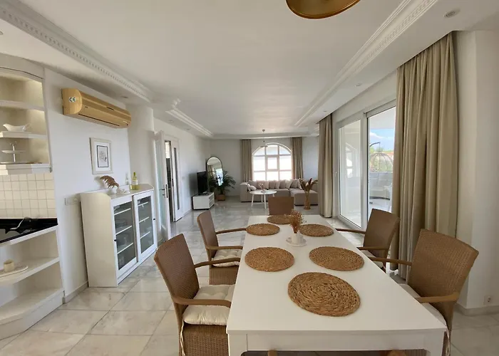 Mit Einzigartigem Ausblick Villa Alanya