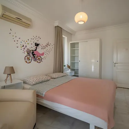 Mit Einzigartigem Ausblick Alanya