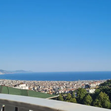 Mit Einzigartigem Ausblick