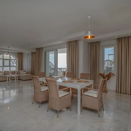 Mit Einzigartigem Ausblick * Алания