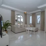 Mit Einzigartigem Ausblick Alanya