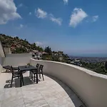 فيلة Mit Einzigartigem Ausblick