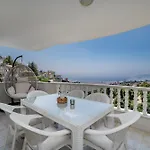 فيلة Mit Einzigartigem Ausblick